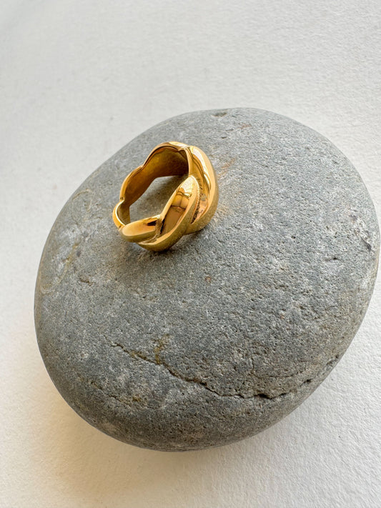 Delphine Ring - 18k Gold Plated