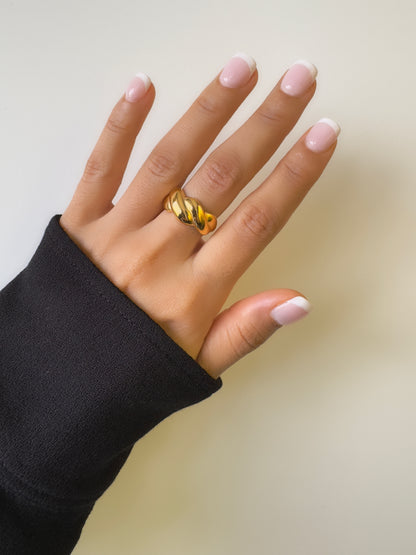 Delphine Ring - 18k Gold Plated