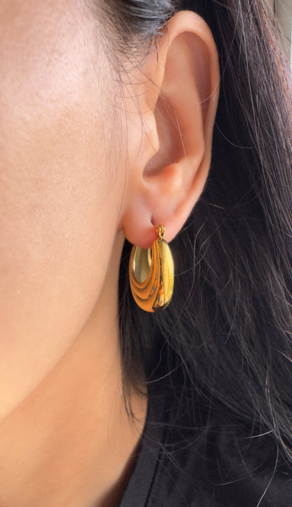 Ellie Earrings -18k Gold Plated