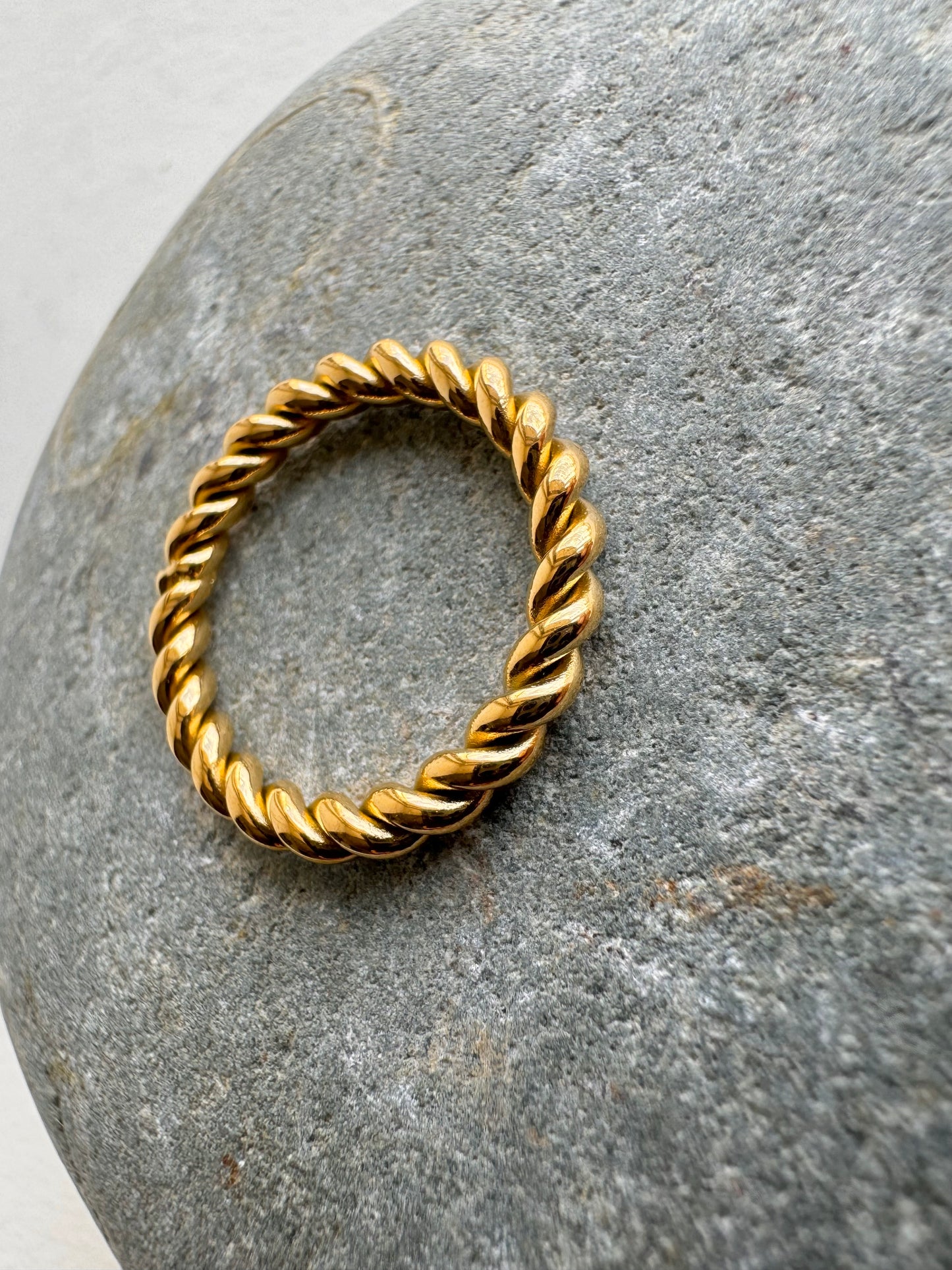 Gwen Ring -18k Gold Plated