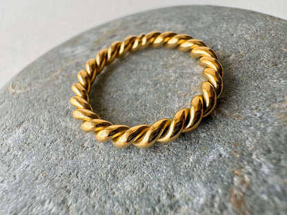 Gwen Ring -18k Gold Plated