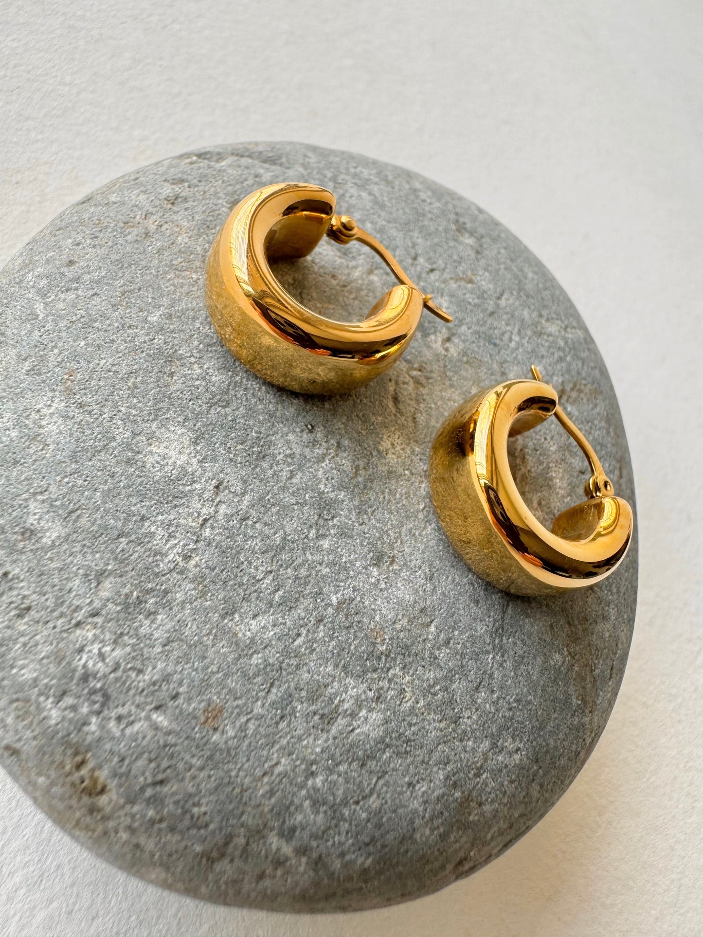 Mira Earrings - 18k Gold Plated