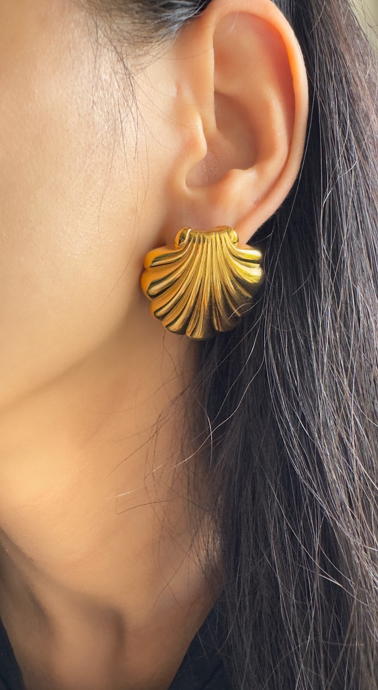 Nia Earrings - 18k Gold Plated